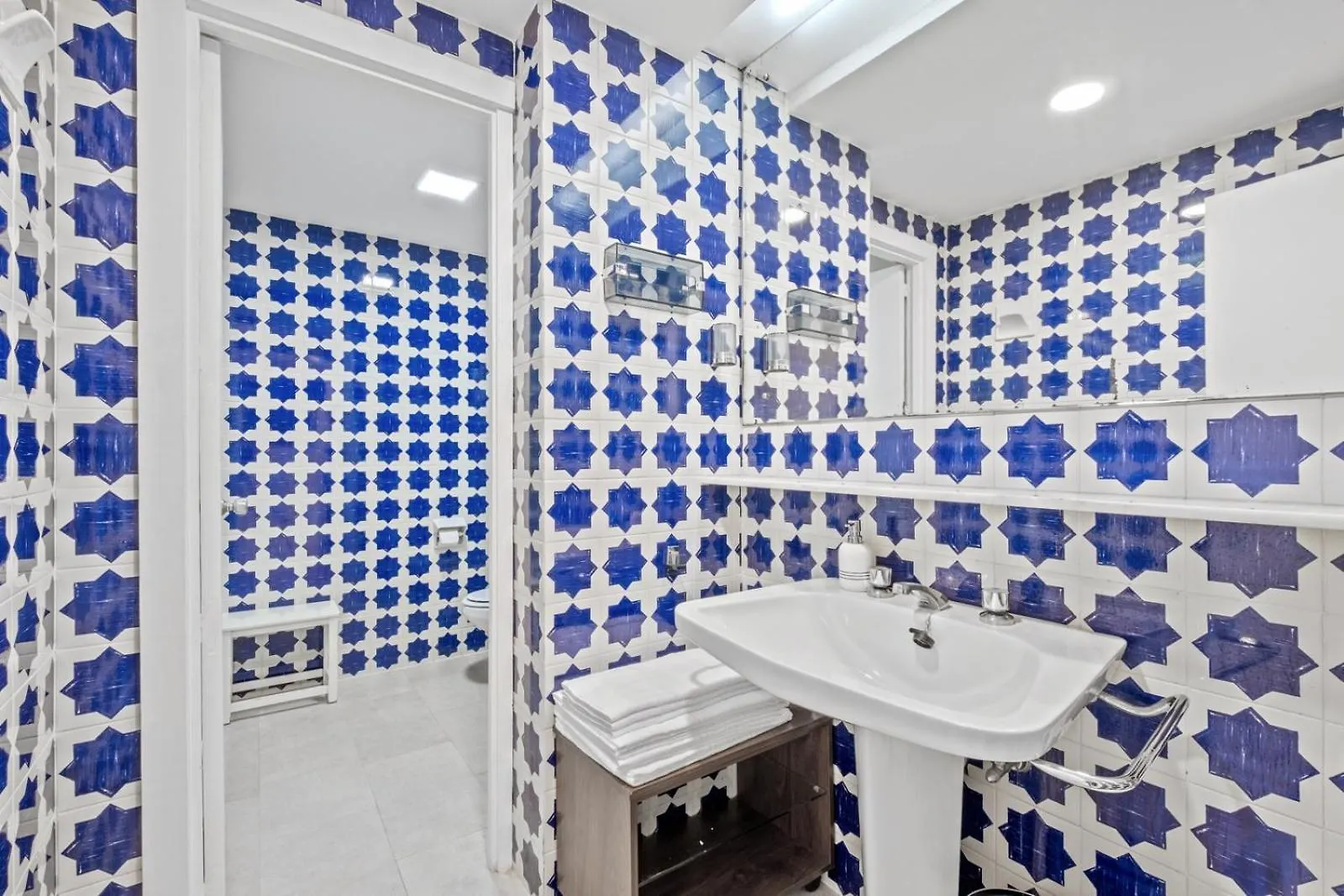 Apartment Piso Con 2 Habitaciones, 2 Terrazas Y Piscina Torremolinos