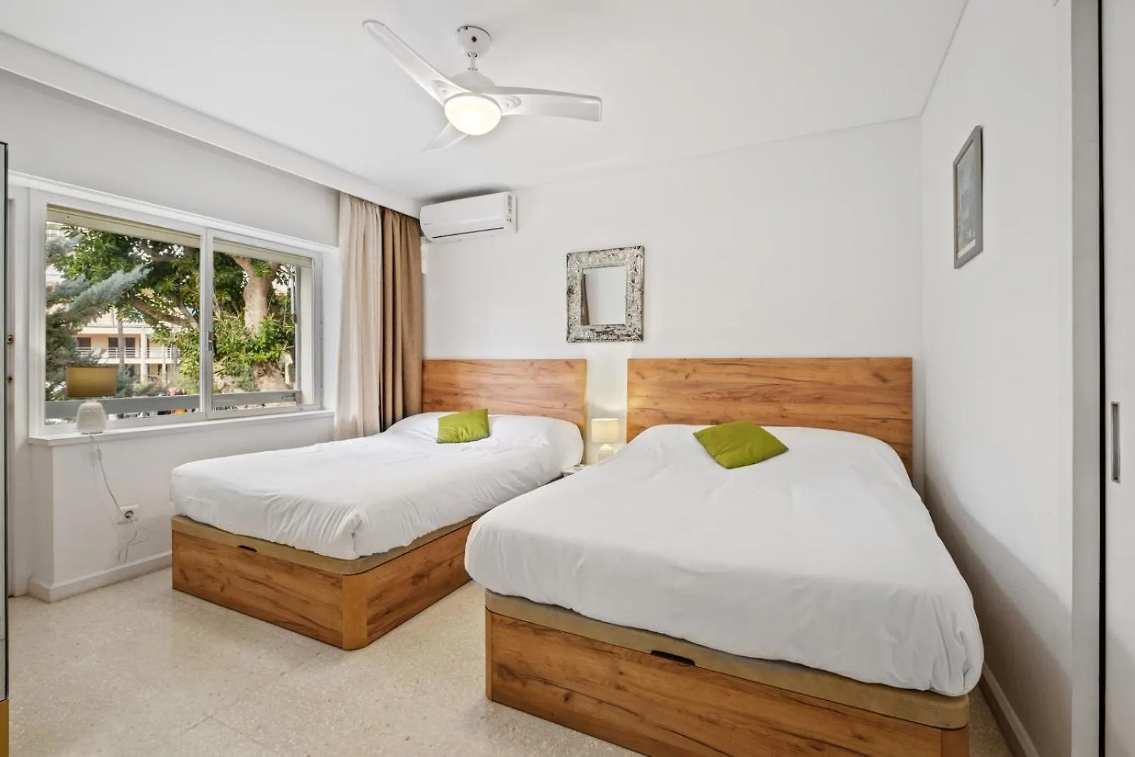Apartment Piso Con 2 Habitaciones, 2 Terrazas Y Piscina Torremolinos