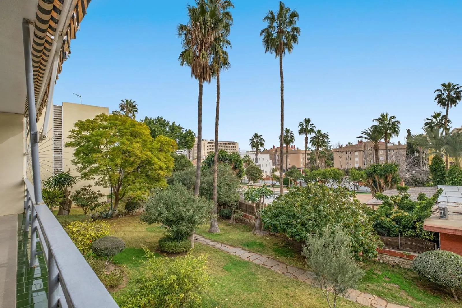 Apartment Piso Con 2 Habitaciones, 2 Terrazas Y Piscina Torremolinos Spain